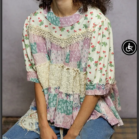 POL Mixed Media Top - Picture 1 of 6